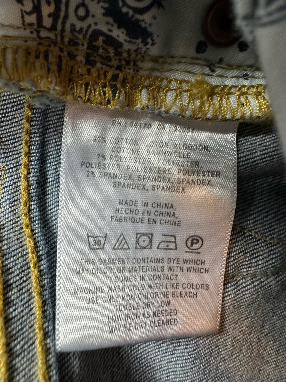 Pilcro Straight Slim Raw Hem Medium Wash Jeans Women’s 30 - Picture 5 of 6